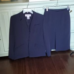 Jones New York Black Size 4 Skirt Suit